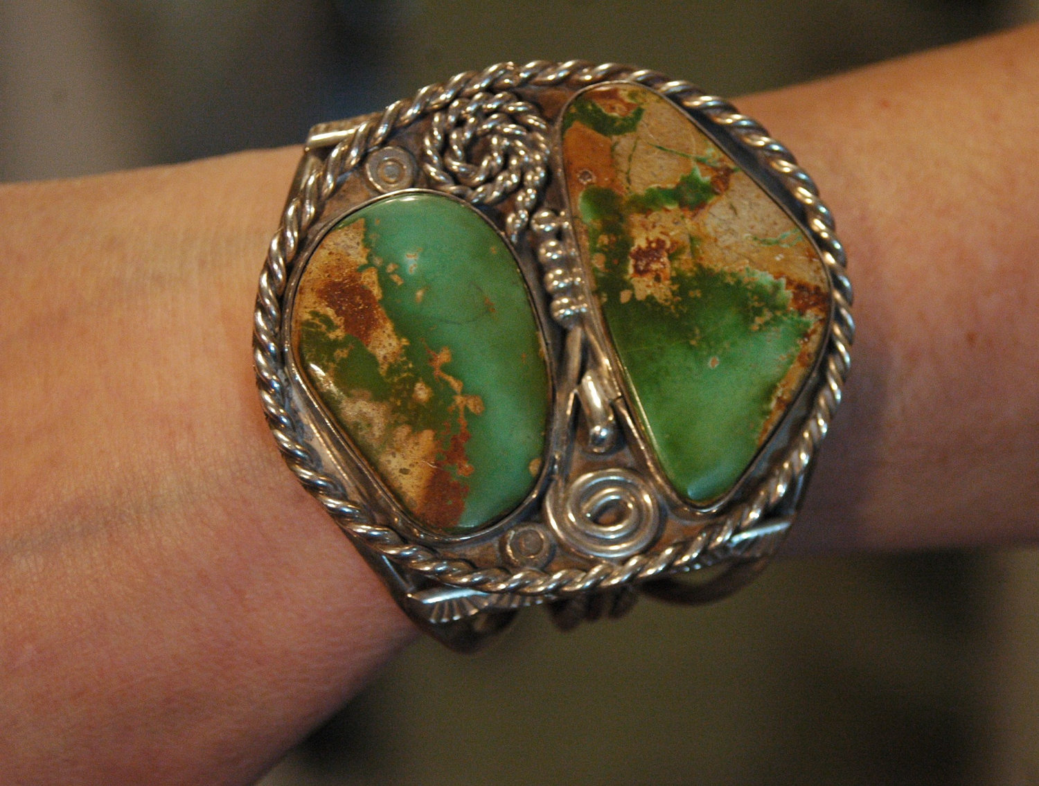 Kings Manassa turquoise cabochons in sterling bracelet