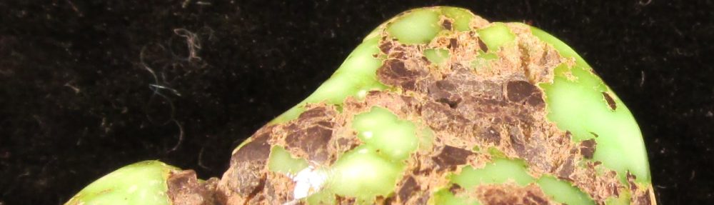 Carico Lake Cabochons