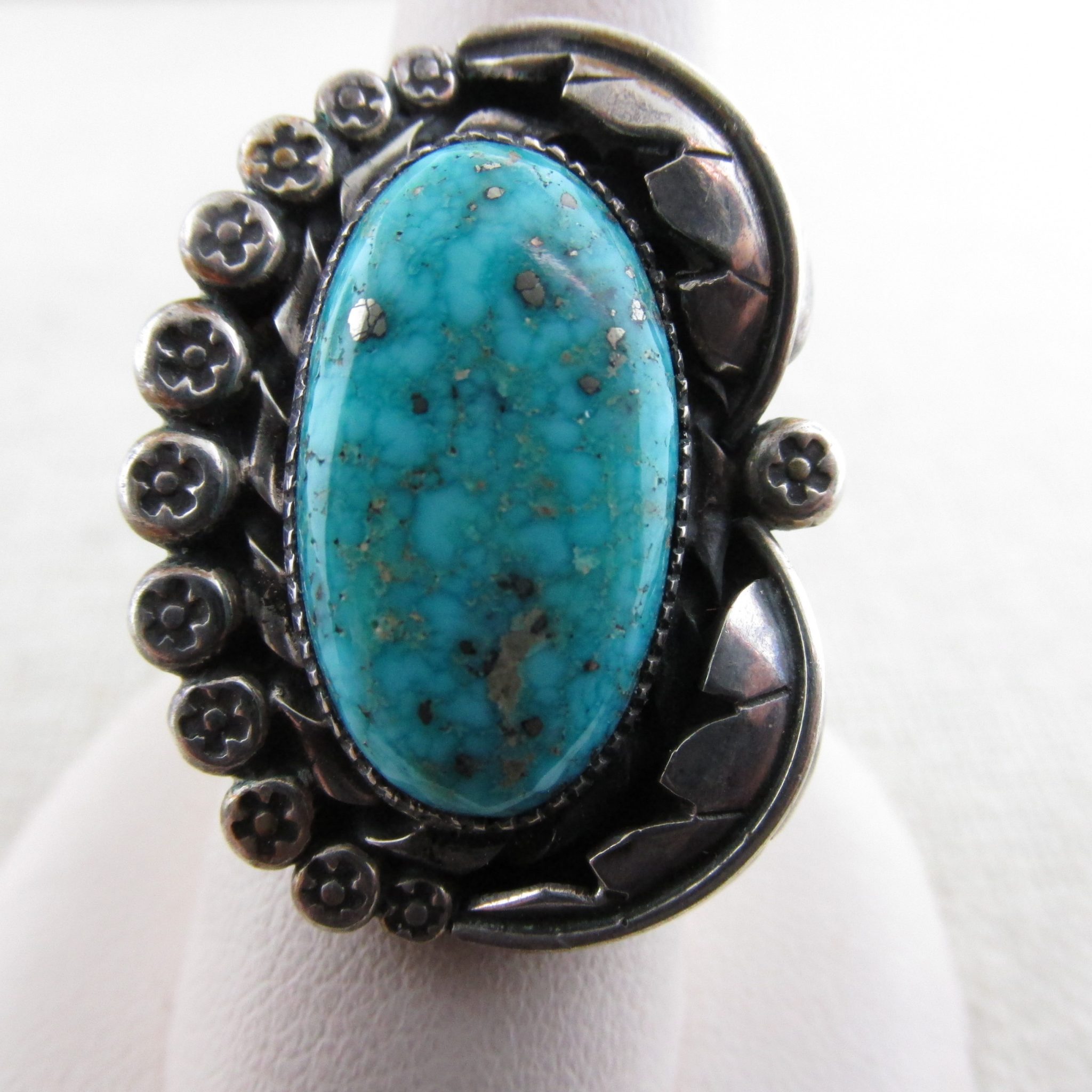 Kingman Waterweb Turquoise Ring (Kingman, Az.)