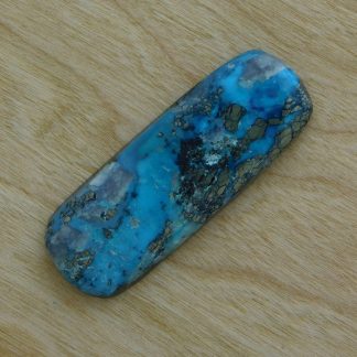 MORENCI TURQUOISE CABOCHON 34 carats