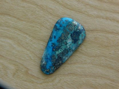 MORENCI TURQUOISE CABOCHON 43.5 carats